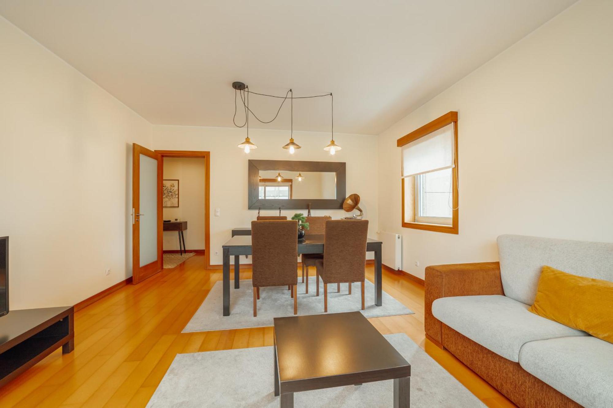 Downtown Deluxe By Vacationy Apartment
